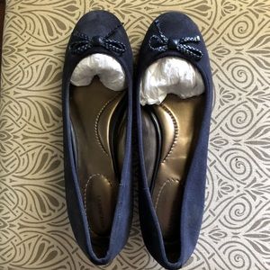 Lands End Kitten heels